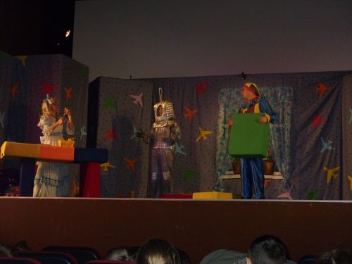 Grafika #0: Wizyta w Kinie Fregata- przedstawienie BRZECHWOLANDIA