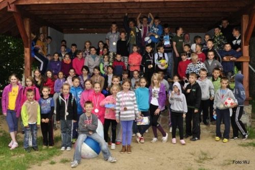 Grafika #0: Gminne Biegi Przełajowe "Krasnali"