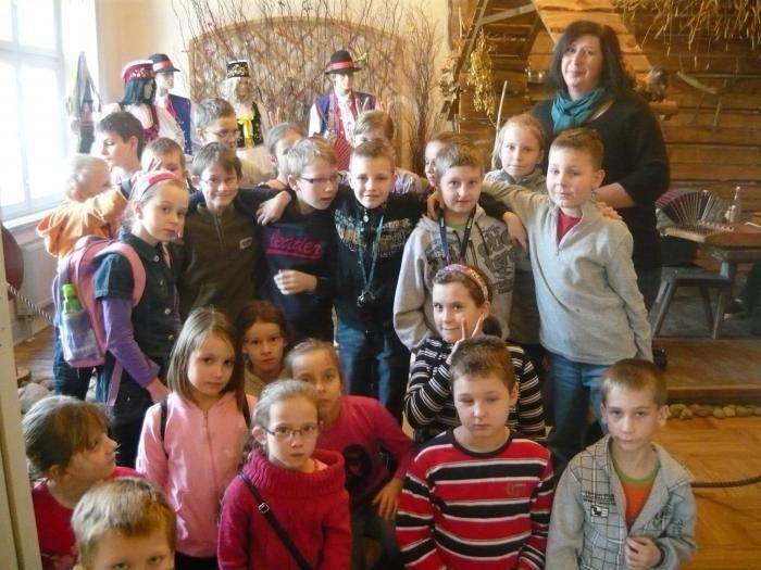 Grafika #0: Wycieczka do Muzeum Piśmiennictwa i Muzyki Kaszubsko - Pomorskiej w Wejherowie