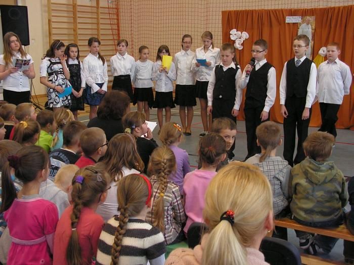 Grafika #0: TO CO WE MNIE NIEZNISZCZALNE TRWA 