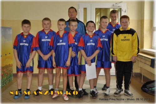 Grafika #0: Halowa Piłka Nożna Szkół Wiejskich