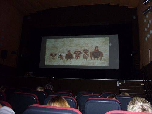 Grafika #0: Wyjazd kl. I-III do kina