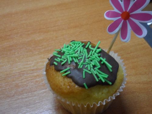 Grafika #0: Ciasteczkowo-babeczkowa akcja charytatywna