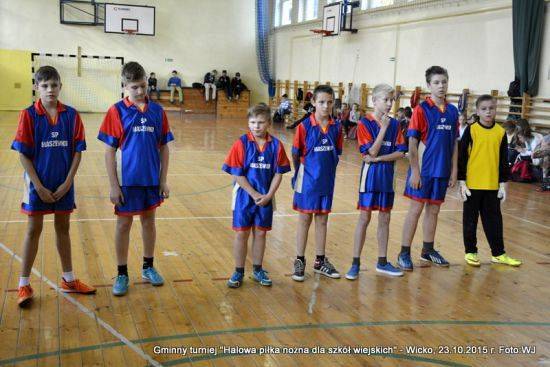 Grafika #0: Gminne zawody w halową piłkę nożną