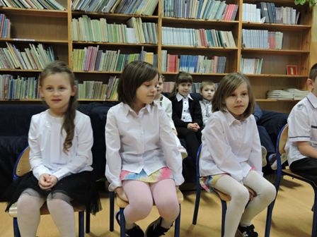 Grafika #0: Pasowanie na czytelnika