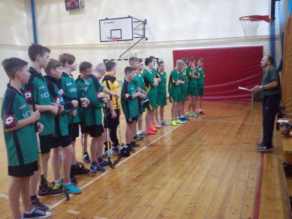 Grafika #0: Gminne zawody Gimnazjady w unihokeju chłopców.