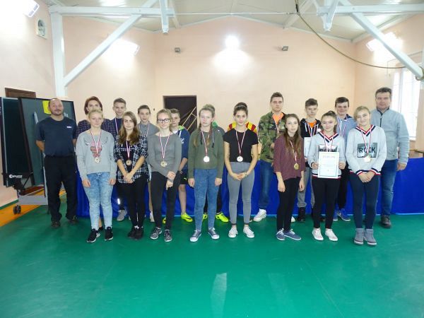 Grafika #0: Gminne eliminacje w tenisie stołowym dziewcząt i chłopców