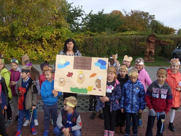 Grafika #0: W krainie pieczonego ziemniaka