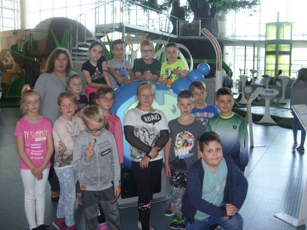 Grafika #0: II i III klasa w Eksperymencie w Gdyni