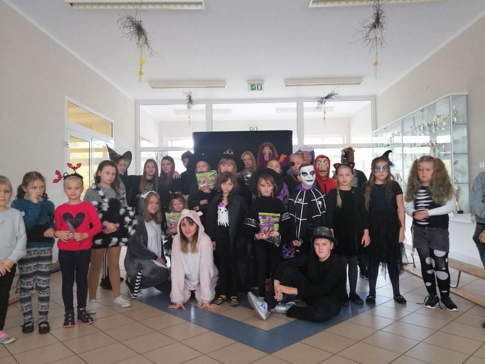 Grafika #0: Przebranie na Halloween