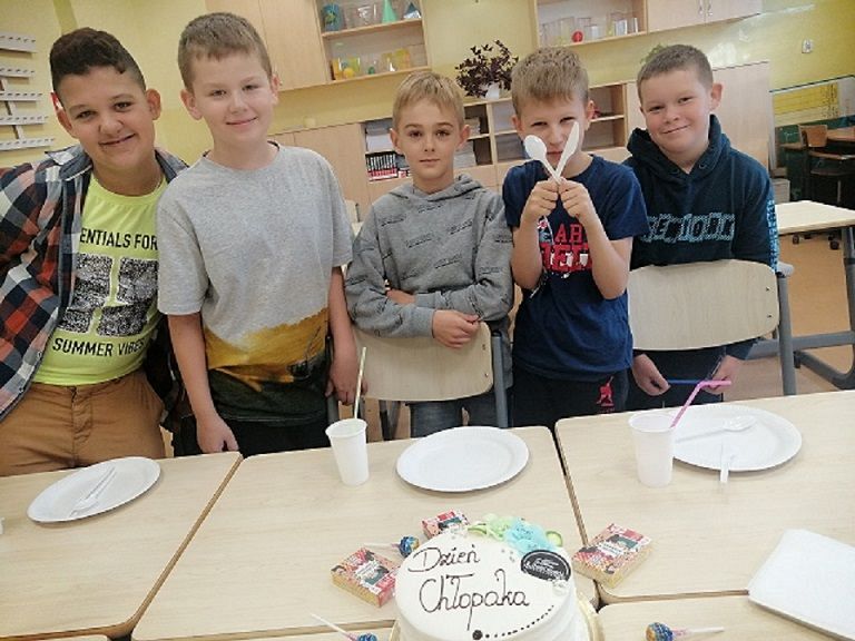 Grafika #0: Dzień Chłopaka w klasie 4