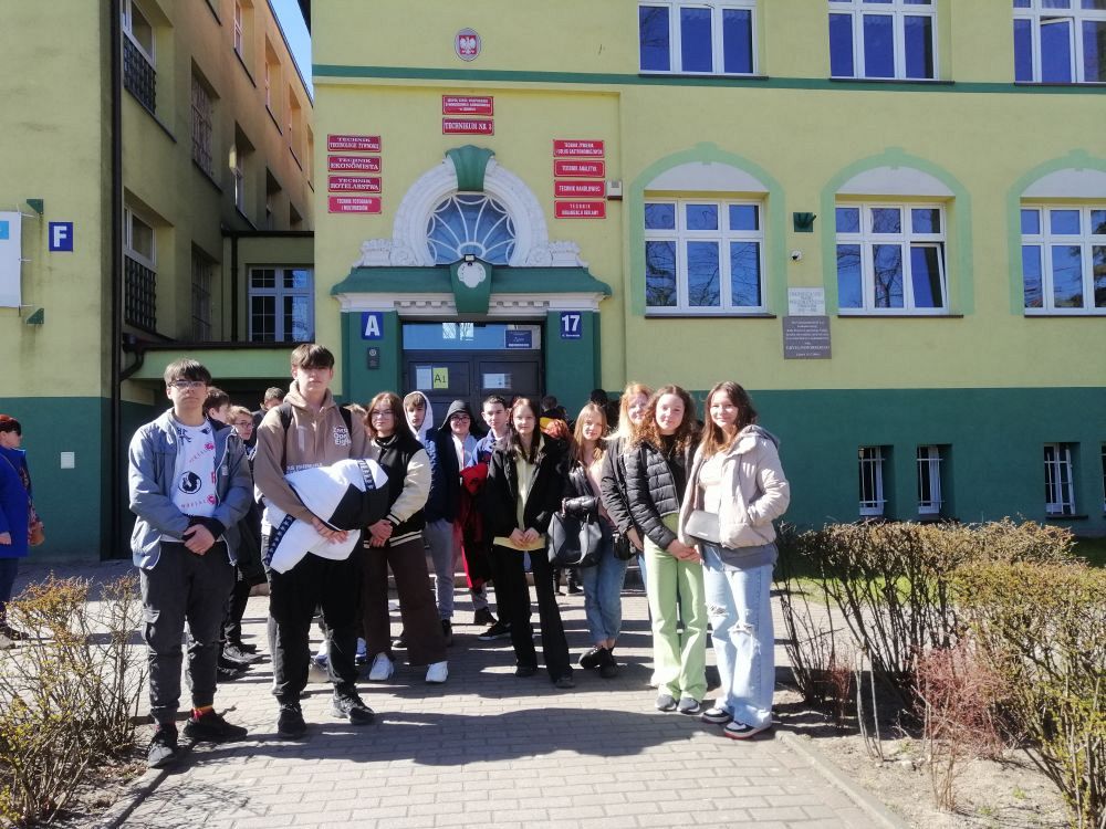 Grafika #0: "Dni Otwarte"- z wizytą w lęborskich szkołach ponadpodstawowych