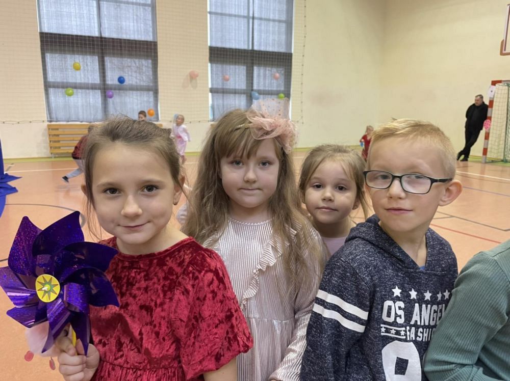 Grafika #0: Zabawa andrzejkowa