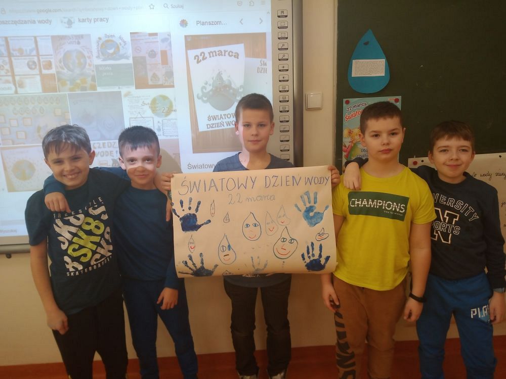 Grafika #0: Światowy Dzień Wody w kl. III