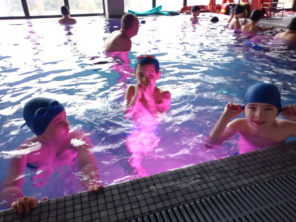 Grafika #0: Nauka pływania kl. III