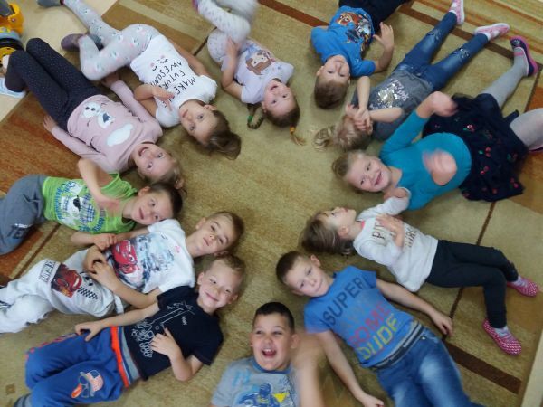 Grafika #0: Nauczanie przez doświadczanie