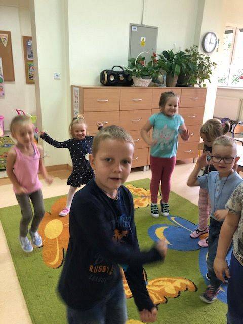 Grafika #0: Witamy w przedszkolu