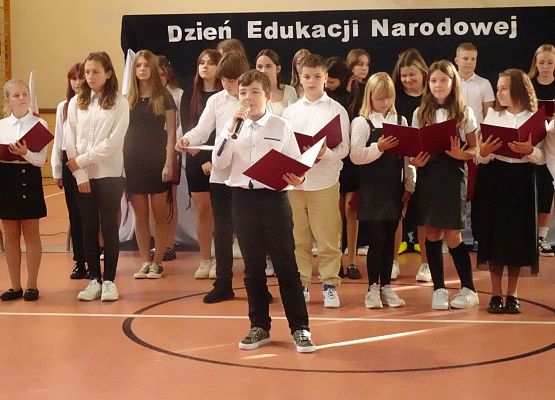 Grafika 16: Akademia z okazji Dnia Edukacji Narodowej