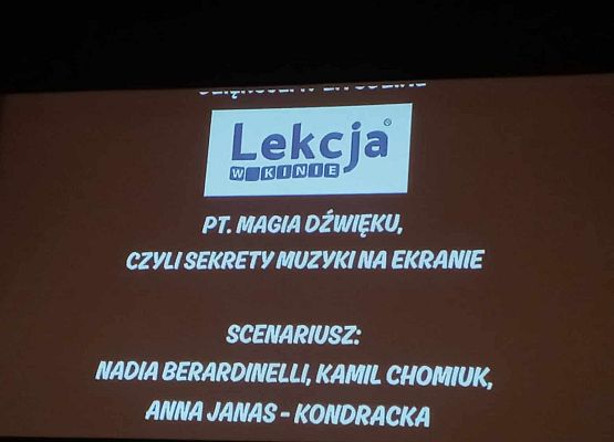 Grafika 5: Lekcja w Lęborskim Centrum Kultury "Fregata"