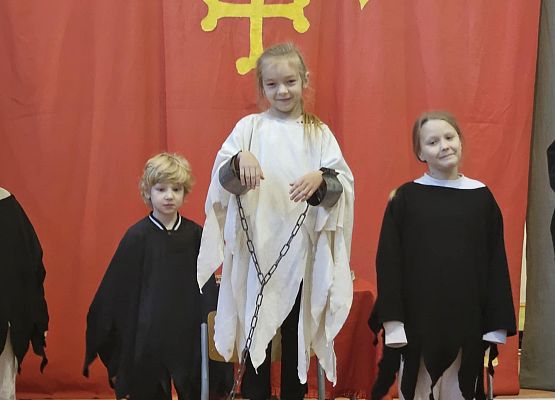 Grafika 16: "Niepodległość i Bitwa Warszawska" - żywa lekcja historii.