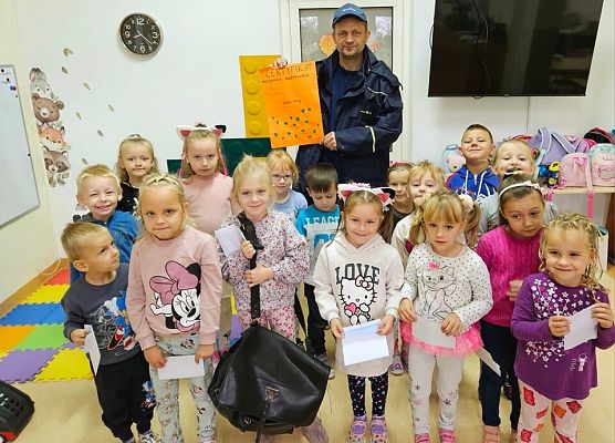 Grafika 5: Dzień Poczty i Znaczka Pocztowego