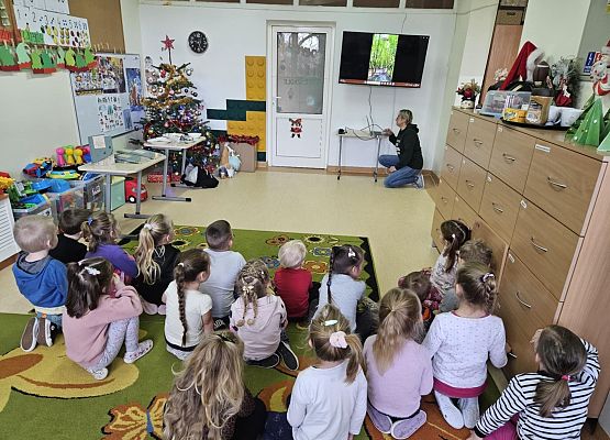 Grafika 7: Spotkanie autorskie z dr Magdaleną Kubiak