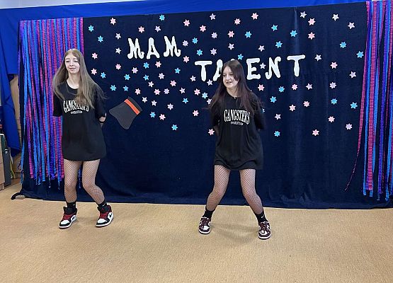 Grafika 12: Szkolny Mam Talent