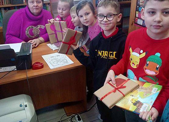 Grafika 11: Walentynki w bibliotece szkolnej