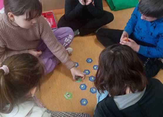 Grafika 4: "Kaszëbsczé memos" – gra dydaktyczna