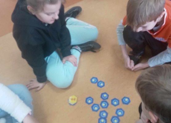 Grafika 5: "Kaszëbsczé memos" – gra dydaktyczna