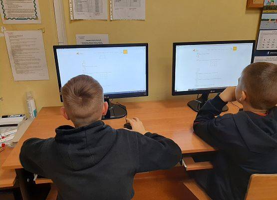 Grafika 9: Zajęcia z matematyki