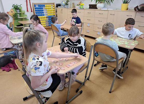 Grafika 8: Warsztaty z zakresu logicznego myślenia, szybkiej nauki