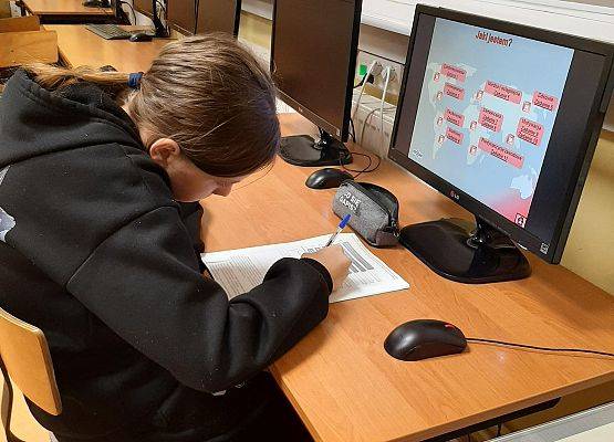 Grafika 2: Doradztwo zawodowe dla uczniów