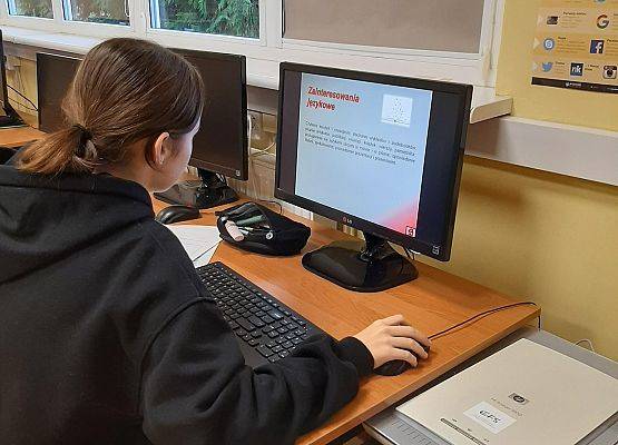 Grafika 1: Doradztwo zawodowe dla uczniów