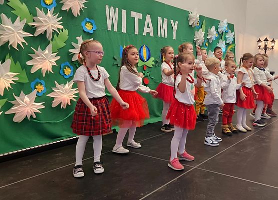 Grafika 4: Otwarcie Świetlicy Wiejskiej w Maszewku