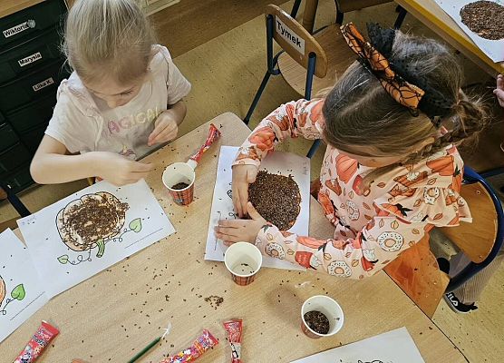 Grafika 2: Dzień Dyni