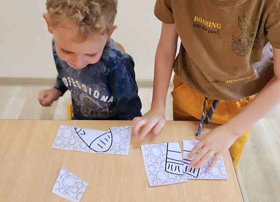 Grafika 3: Dzień Kolorowej Skarpetki