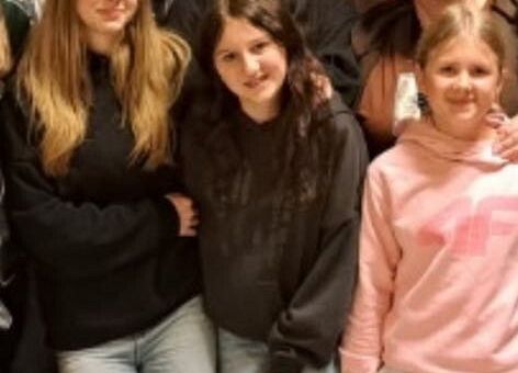 Grafika 7: Wycieczka do Warszawy