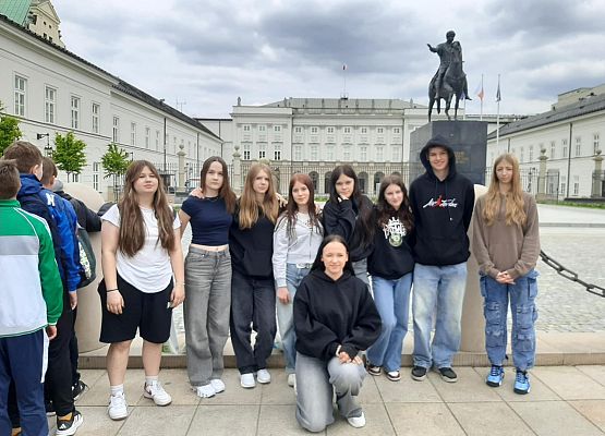 Grafika 13: Wycieczka do Warszawy