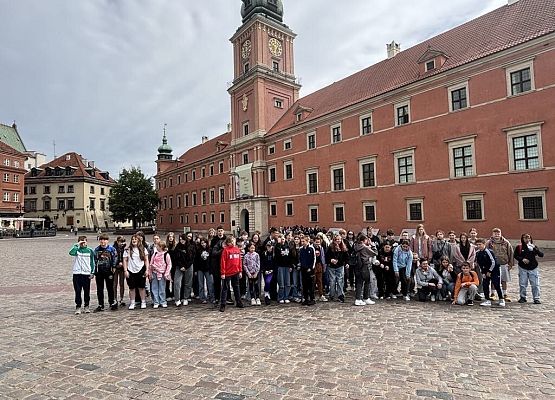 Grafika 15: Wycieczka do Warszawy