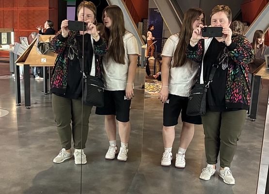 Grafika 25: Wycieczka do Warszawy