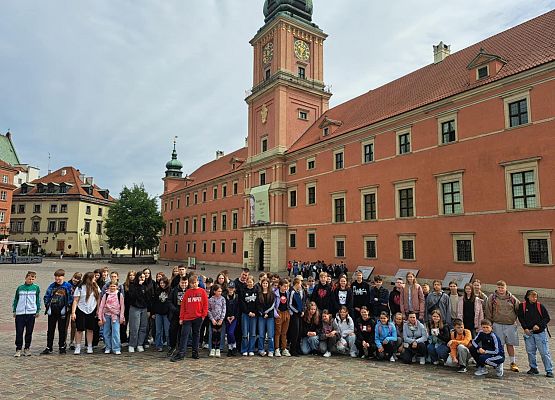Grafika 20: Wycieczka do Warszawy