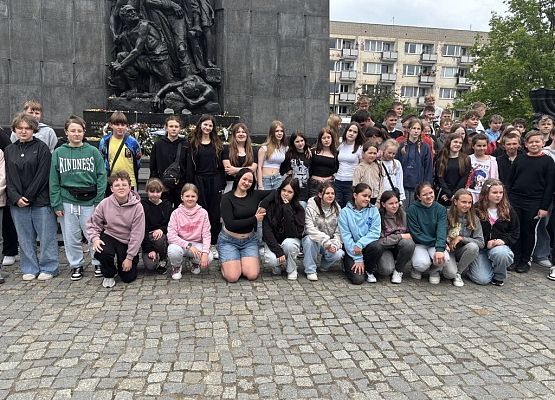 Grafika 27: Wycieczka do Warszawy