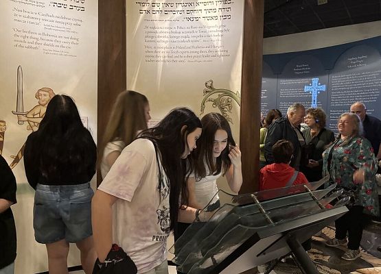 Grafika 40: Wycieczka do Warszawy