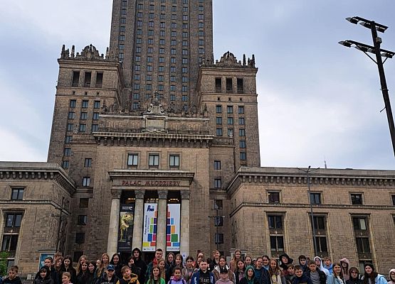 Grafika 22: Wycieczka do Warszawy