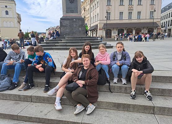 Grafika 54: Wycieczka do Warszawy