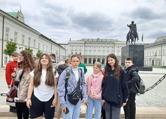 Grafika 57: Wycieczka do Warszawy