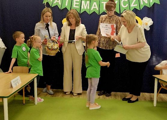 Grafika 3: Olimpiada Matematyczna w Charbrowie