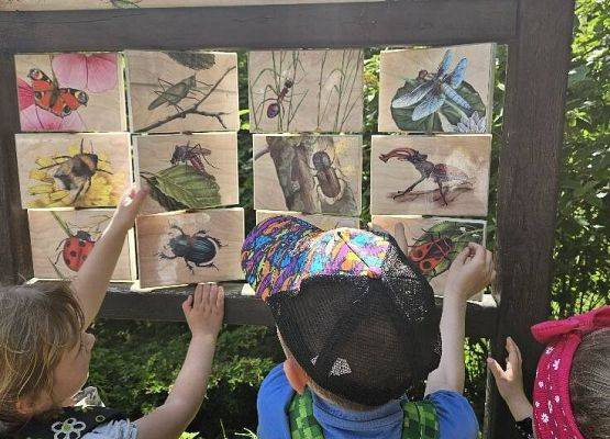 Grafika 10: Wycieczka do ZOO