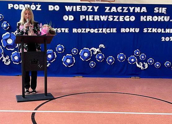 Grafika 2: Rozpoczęcie roku szkolnego 2025/2026